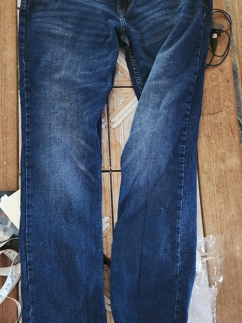 Lot Of 4 Mens Jeans Size 34 X 32 Levis, Kenneth Cole Nickel & Iron Calvin Klein - Picture 8 of 16